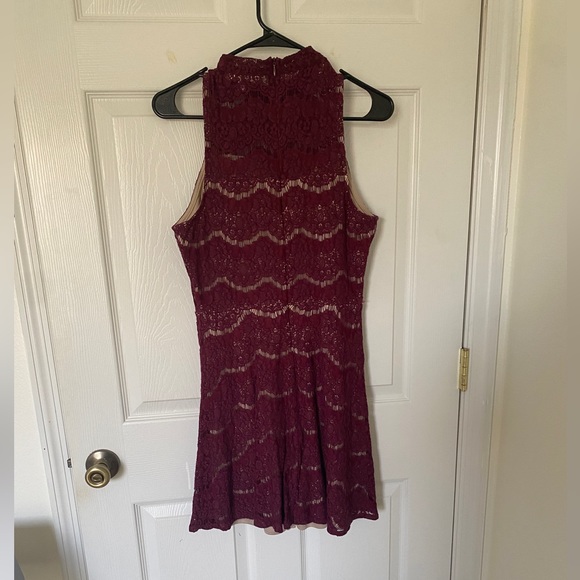 LOVE FIRE WOMENS LACE DRESS SIZE L - Picture 2 of 7